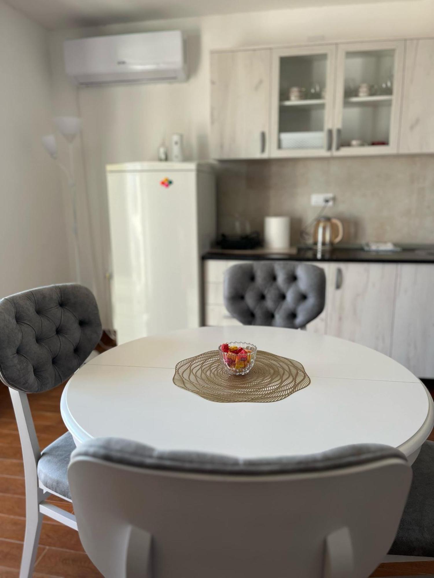 Surcin Apartment Ledine エクステリア 写真